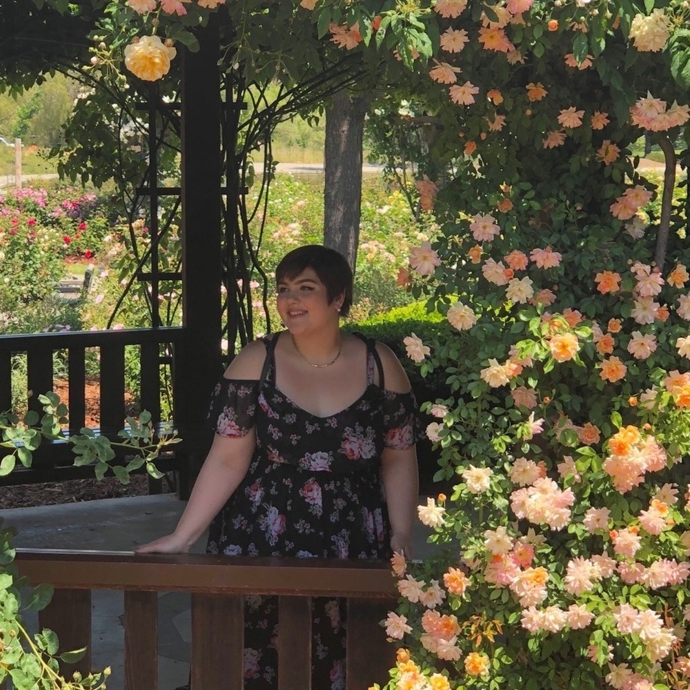 Meet your Posher, Sarina